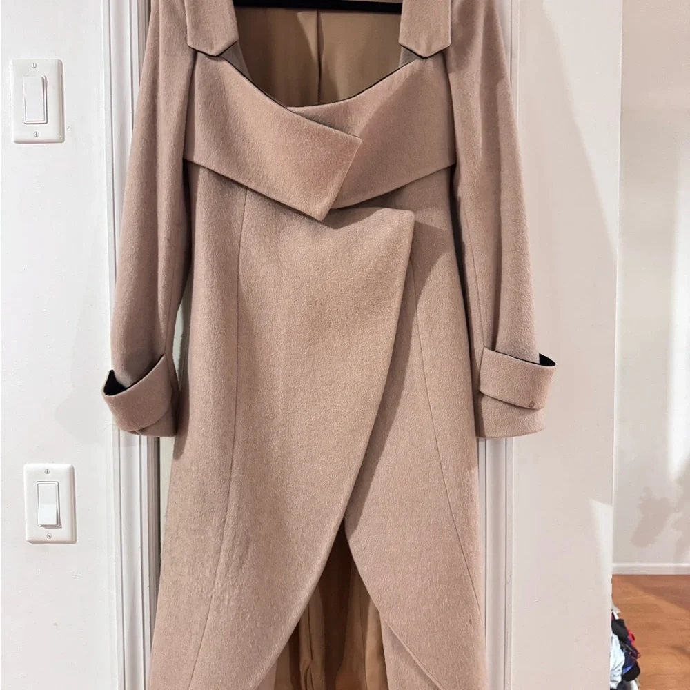 Elegant Tan Cashmere/Velvet Women's Dress Coat sz small - Picture 1 of 6